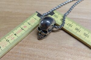 Totenkopf Kette mit Anhänger