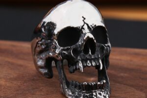 Vampire Skull Ring