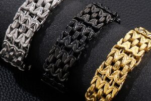 Triple Line Massive Bracelet