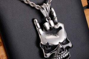 Punks not Dead Kette