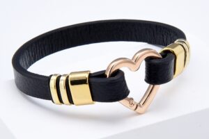 Schönes Herz Leder Armband