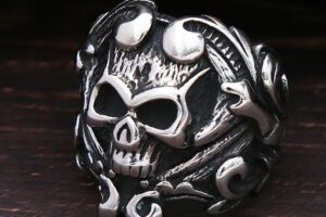 Pattern Skull Bone Ring